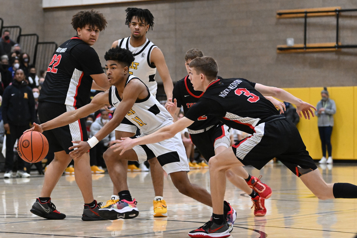 Roosevelt North Medford boys basketball Leon Neuschwander 4